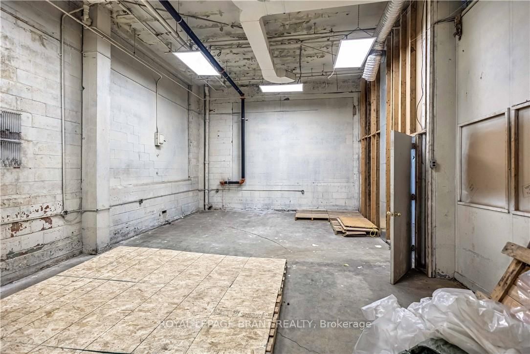 148 Mohawk Street, Unit D - Photo 42