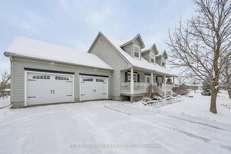 home for sale on 3 Cheyenne Trail