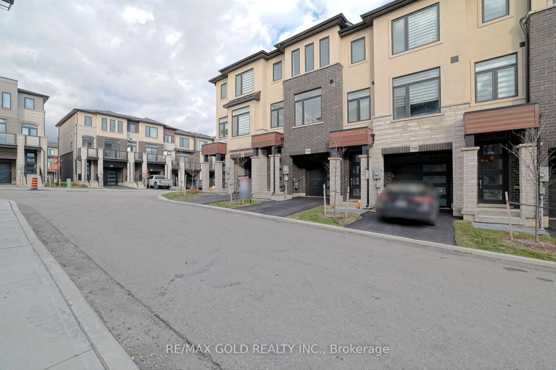 114 - 155 Equestrian Way, Cambridge, N3E 0E8 | Image 3