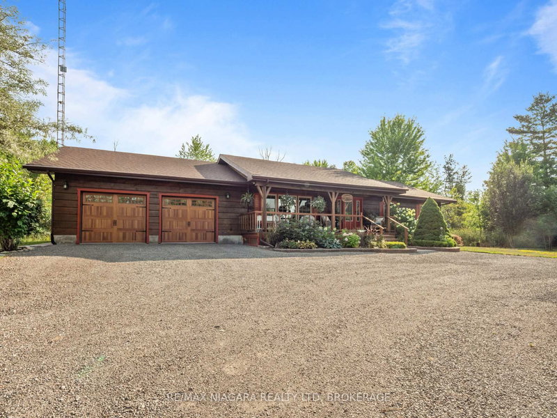 15 Keefer Dr, Welland, L3B 5N7 | Image 2