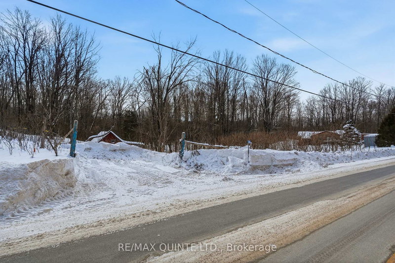 home for sale on 344 Quin-Mo-Lac Road