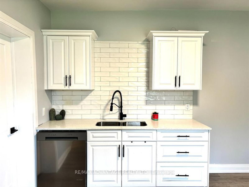 194 Maitland St, London East, N6B 2X7 | Image 2