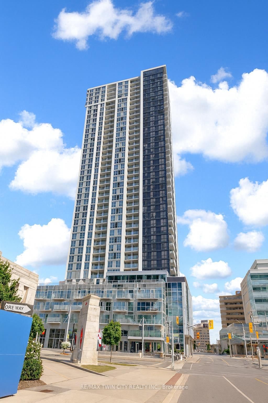 Condo for sale at 2404-60 Frederick Street, Kitchener, Ontario, N2H 0C7 - MLS: X12758426