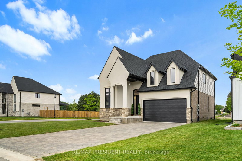 191 Foxborough Pl, Thames Centre, N0M 2P0 | Image 2