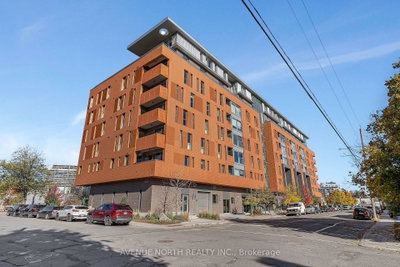 Condo sold at 101-135 Barrette Street, Ottawa, Ontario, K1L 7Z9 - Vanier - MLS: X12759080