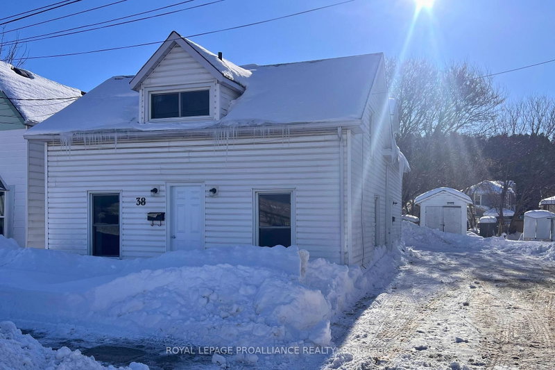 home for sale on 38 Stanley Street