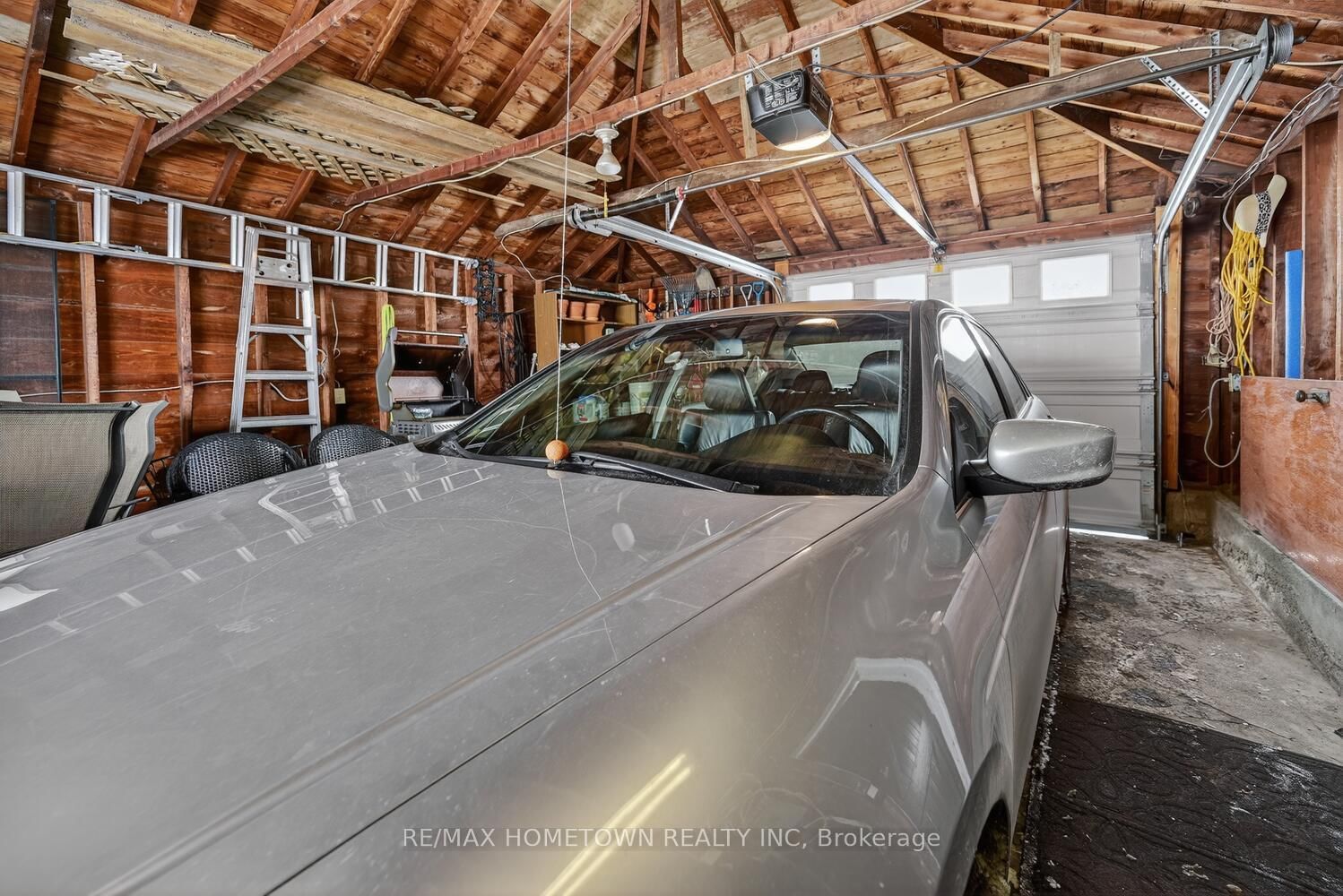 Listing Image 41