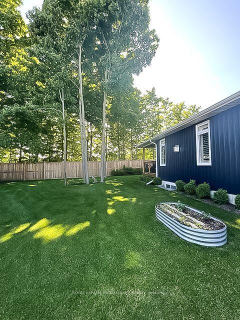 Listing Image 44