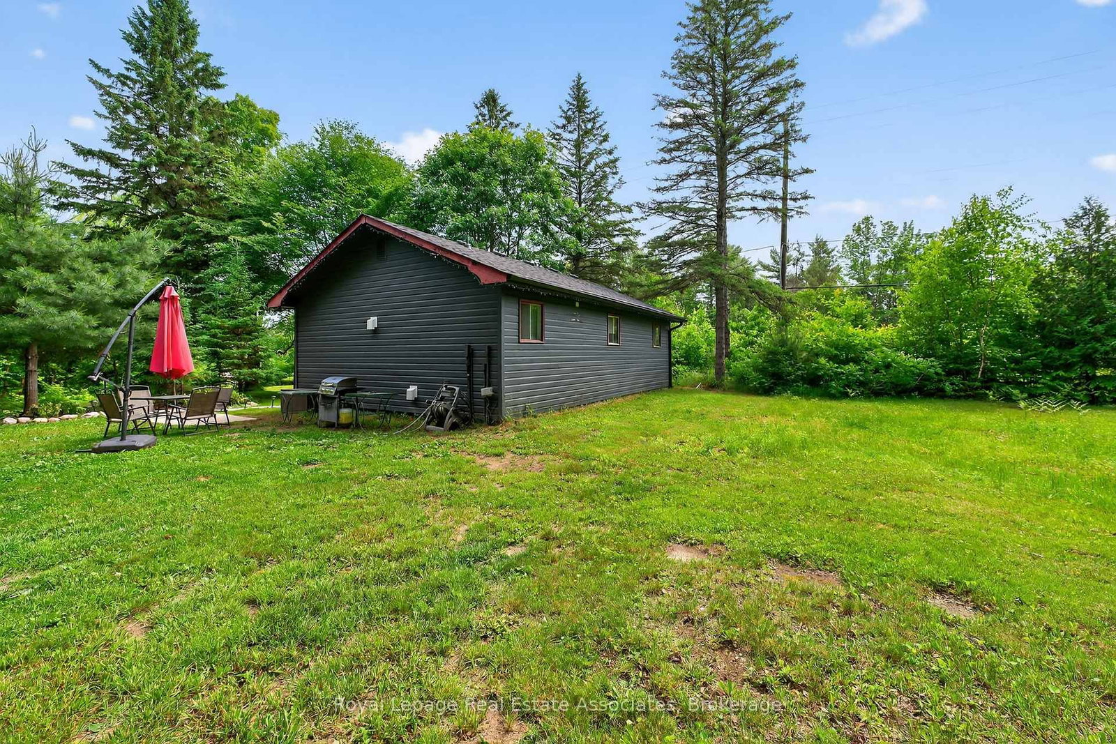 Listing Image 28