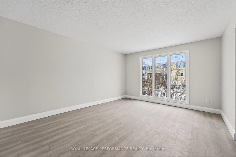 57 - 2300 Ogilvie Rd, Ottawa, K1J 7X8 | Image 3
