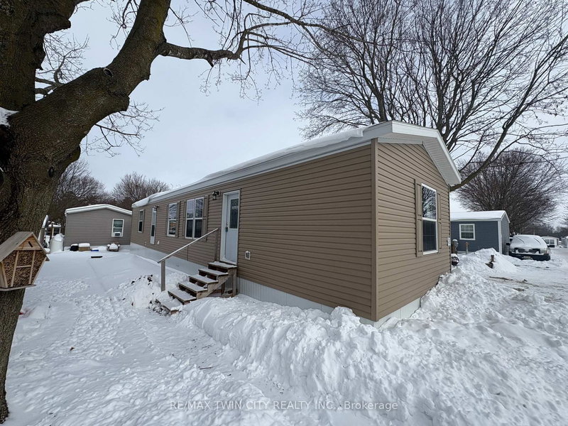 home for sale on #524-99 Fourth CONCESSION Road