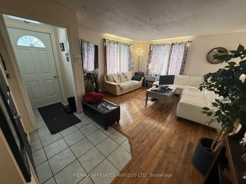 18221 Rene St, South Glengarry, K0C 2J0 | Image 3