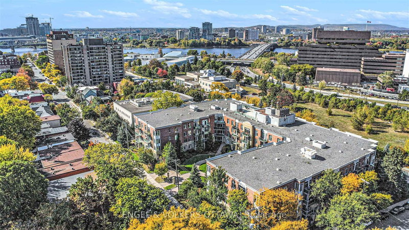 home for sale on 313-205 Bolton Street