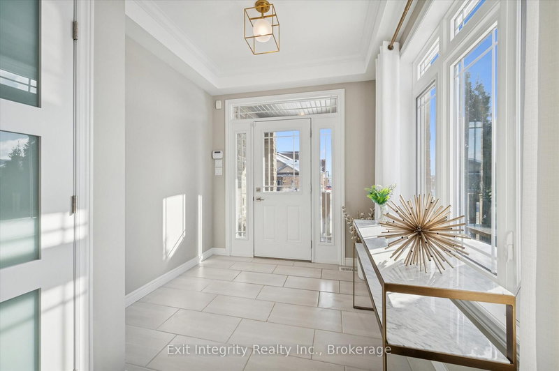 97 Rivertrail Ave, Kitchener, N2A 0H9 | Image 2