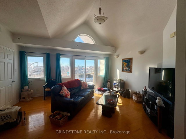 K - 1103 Stittsville Main Street