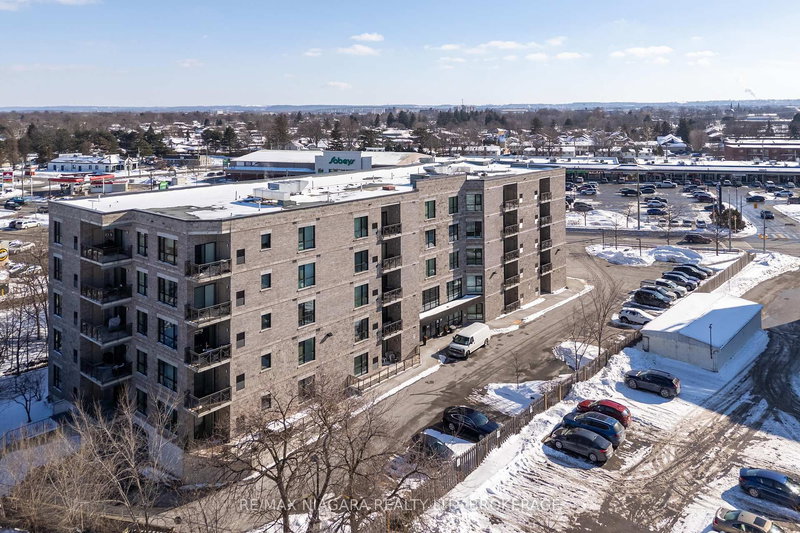 209 - 379 Scott St, St. Catharines, L2M 3W2 | Image 3