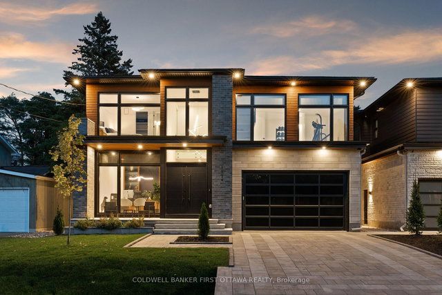 1124 Normandy Crescent