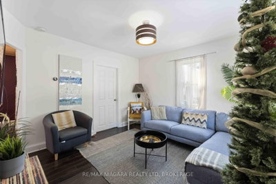 1459 Niagara Stone Road — photo 4