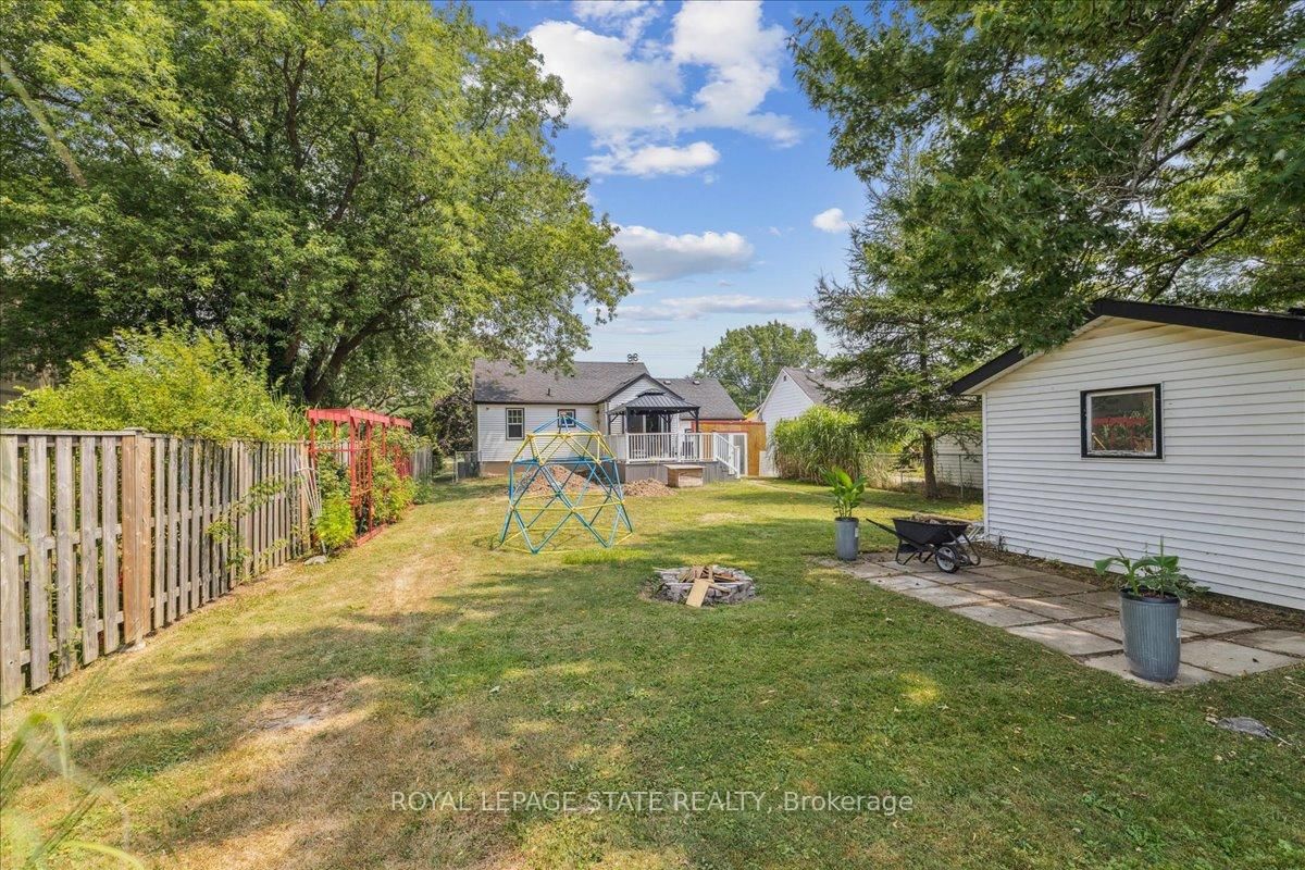 Listing Image 26