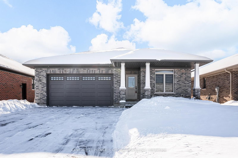 home for lease on 21 Aberdeen Street