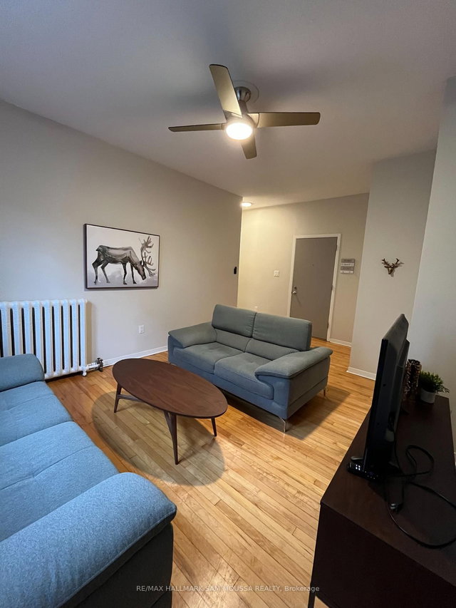 6 - 232 Cooper Street