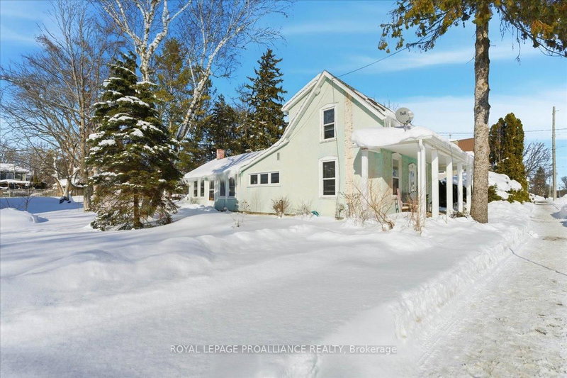 17 King St, Prince Edward County, K0K 2T0 | Image 2