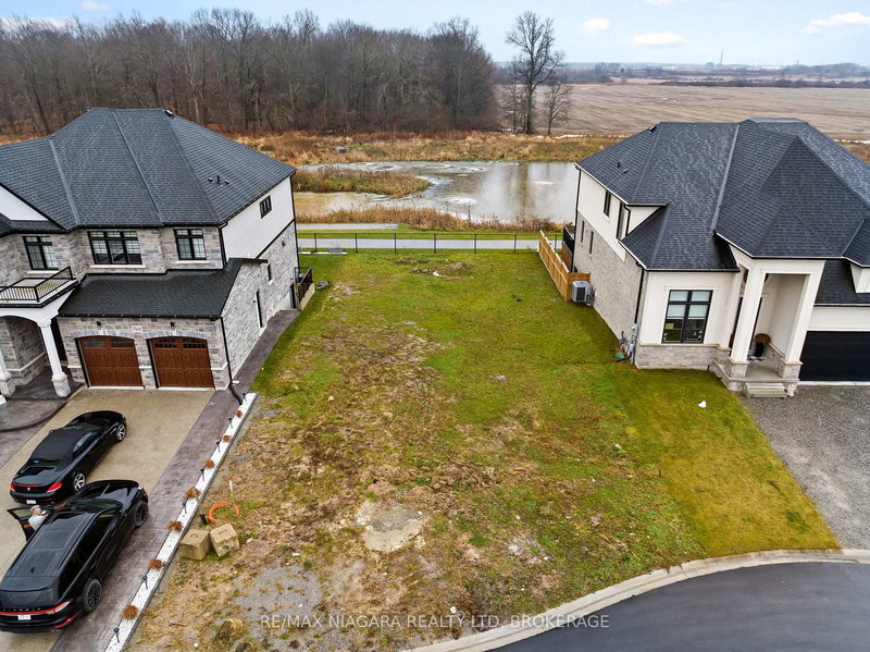 7521 Sherrilee Cres, Niagara Falls, L2H 3T4 | Image 2