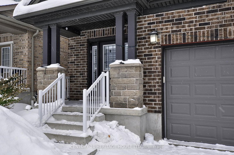 541 Sundew Dr, Waterloo, N2V 0B8 | Image 3