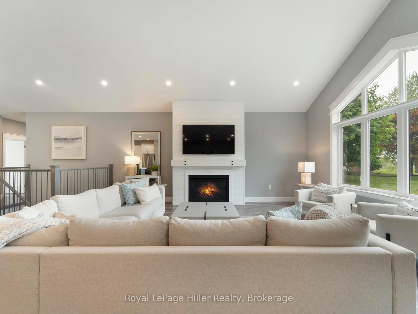 Detached House for sale at 72431 Bluewater Highway, Bluewater, Ontario, N0M 2T0 - Hay - MLS: X12765058