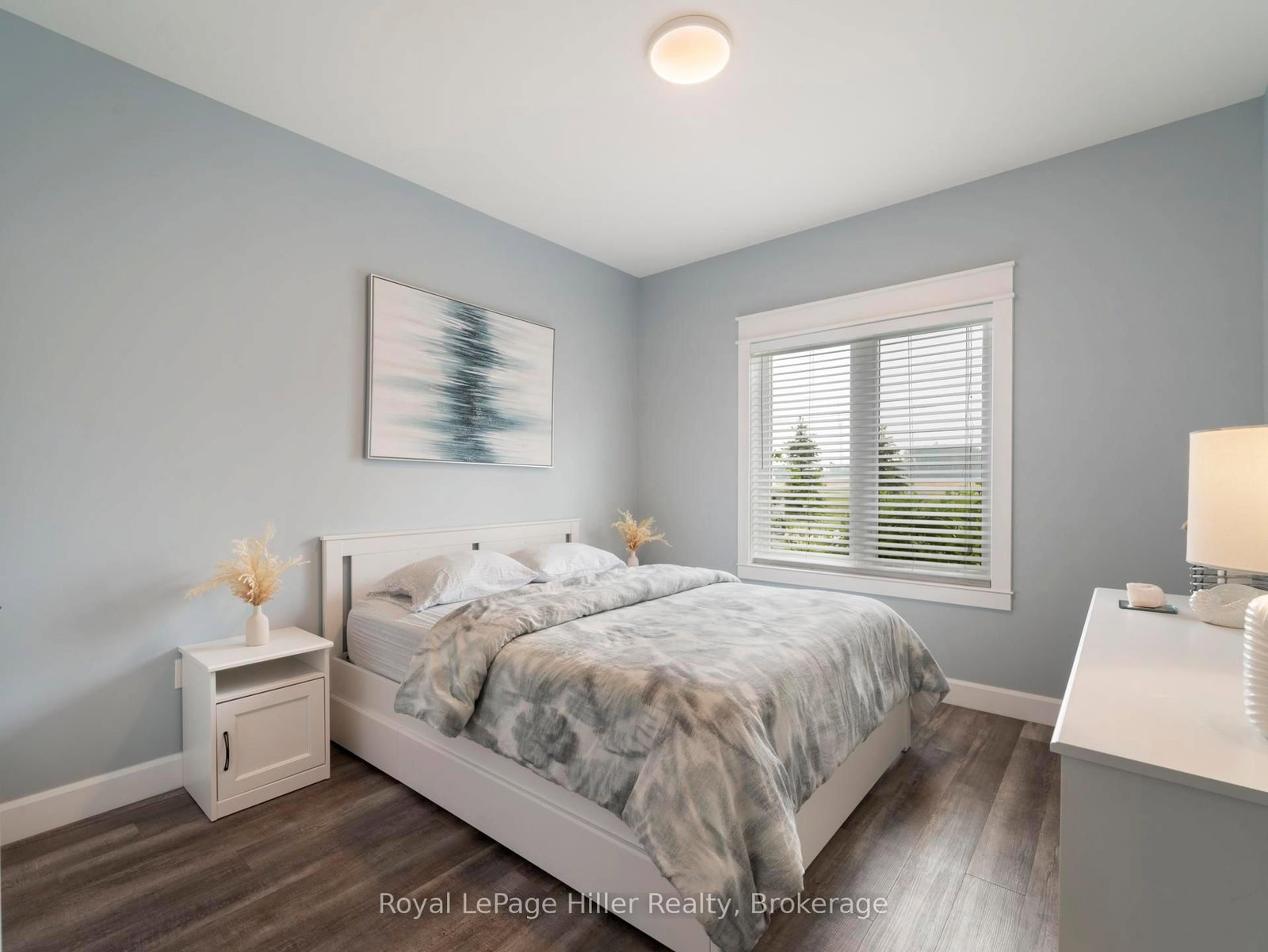 Detached House for sale at 72431 Bluewater Highway, Bluewater, Ontario, N0M 2T0 - Hay - MLS: X12765058