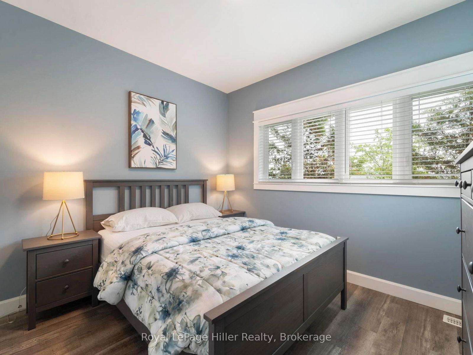 Detached House for sale at 72431 Bluewater Highway, Bluewater, Ontario, N0M 2T0 - Hay - MLS: X12765058