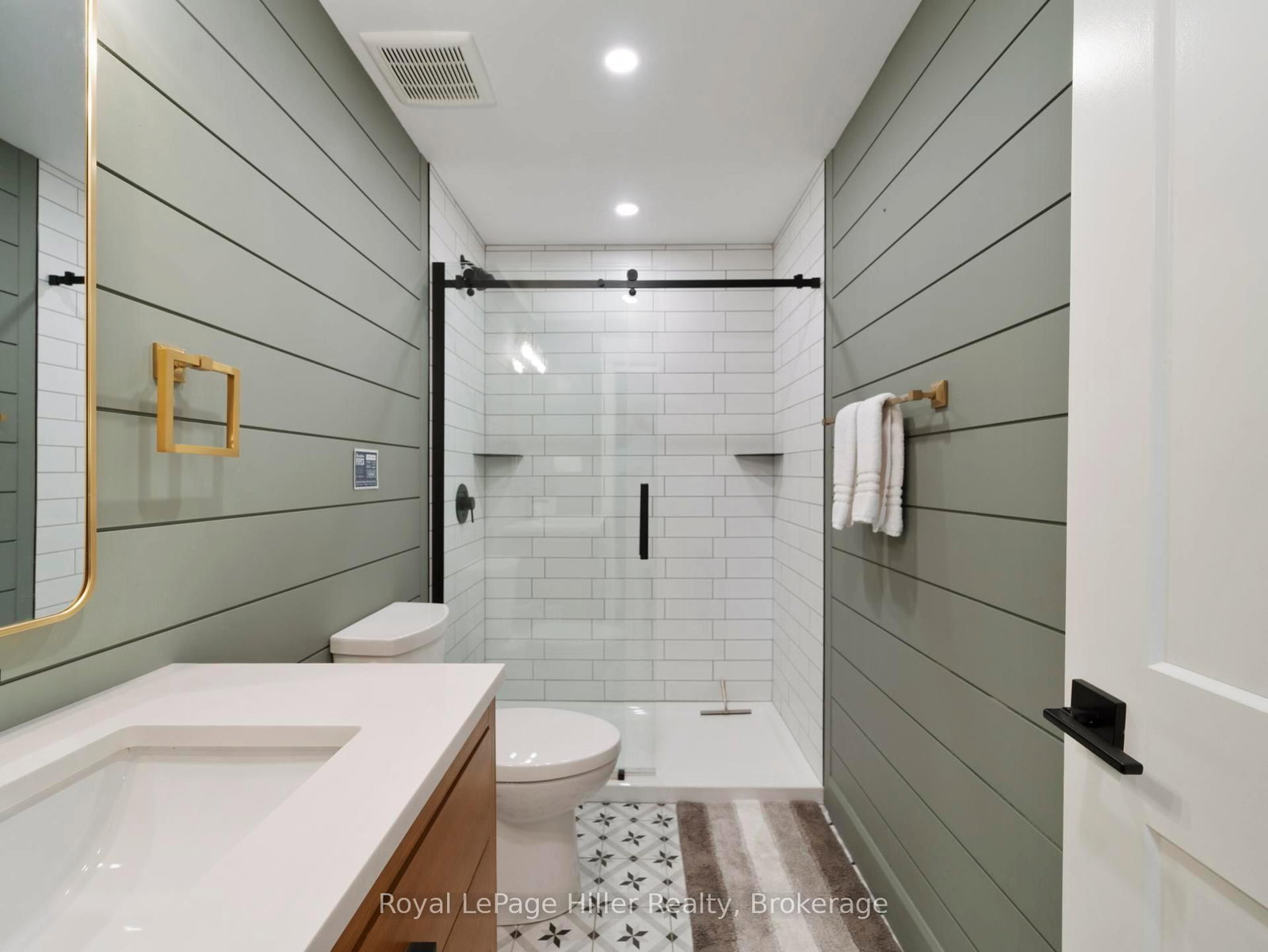 Detached House for sale at 72431 Bluewater Highway, Bluewater, Ontario, N0M 2T0 - Hay - MLS: X12765058