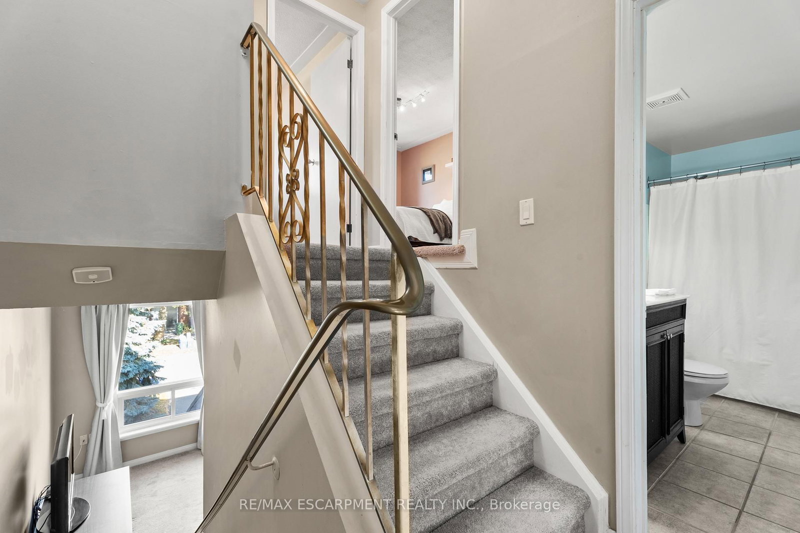 Townhouse for sale at N1-444 Stone Church Road, Hamilton, Ontario, L9B 1R1 - Gilkson - MLS: X12765420