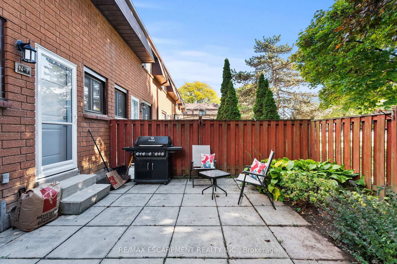 Townhouse for sale at N1-444 Stone Church Road, Hamilton, Ontario, L9B 1R1 - Gilkson - MLS: X12765420