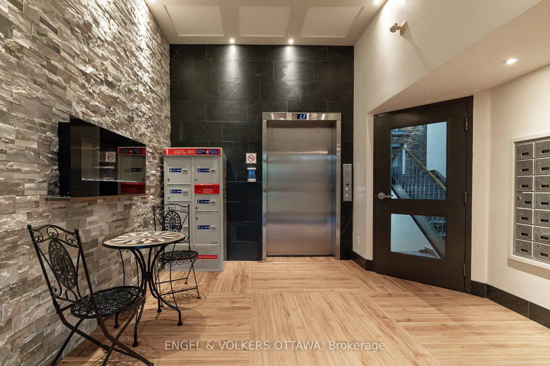 201 - 6376 Bilberry Dr, Ottawa, K1C 4P6 | Image 3