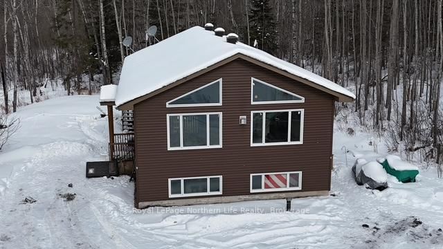 522 Hart Rd, Callander, P0H 1H0 | Image 2