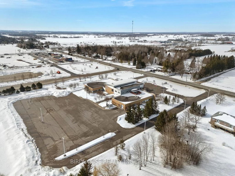 9000 Sq Ft - 336 Angeline St S, Kawartha Lakes, K9V 0J8 | Image 2