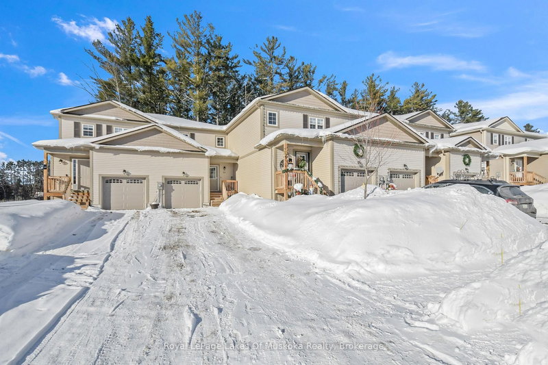 31 Nicole Park Pl, Bracebridge, P1L 0C8 | Image 2