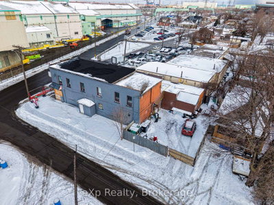 152 Grenfell Street — more photos