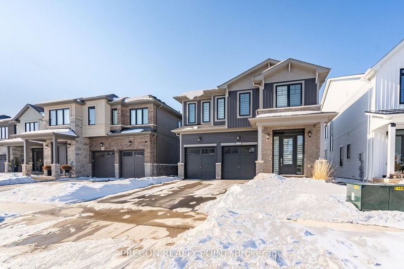 100 Starfire Cres, Hamilton, L8E 0K9 | Image 2