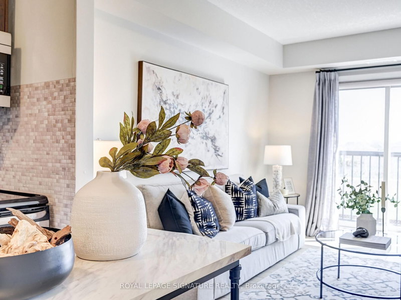 205 - 886 Golf Links Rd, Hamilton, L9K 1J8 | Image 3