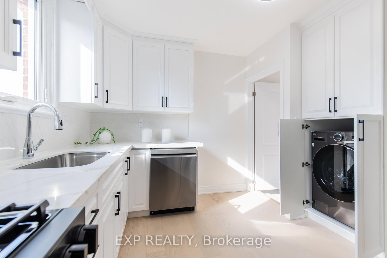 46 Upper Walker Avenue, Unit Main - Photo 34