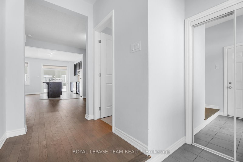 536 Culdaff Rd, Stittsville, K2S 2Z7 | Image 3