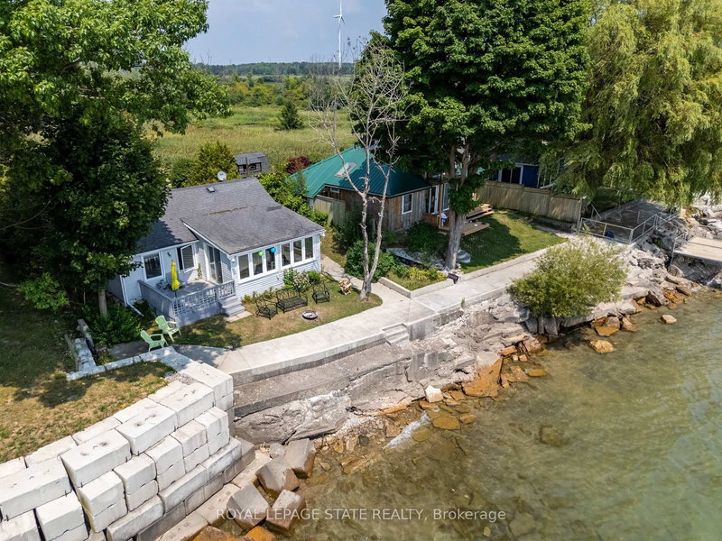 home for sale on 2110 Lakeshore Road