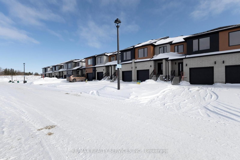 25 Becker St, Stratford, N5A 0L2 | Image 2