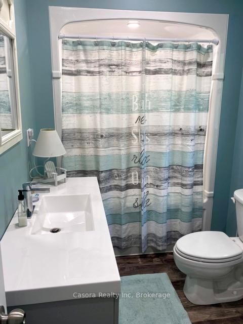 Detached House for sale at 322 Oxford Avenue, Fort Erie, Ontario, L0S 1B0 - Crystal Beach - MLS: X12767374