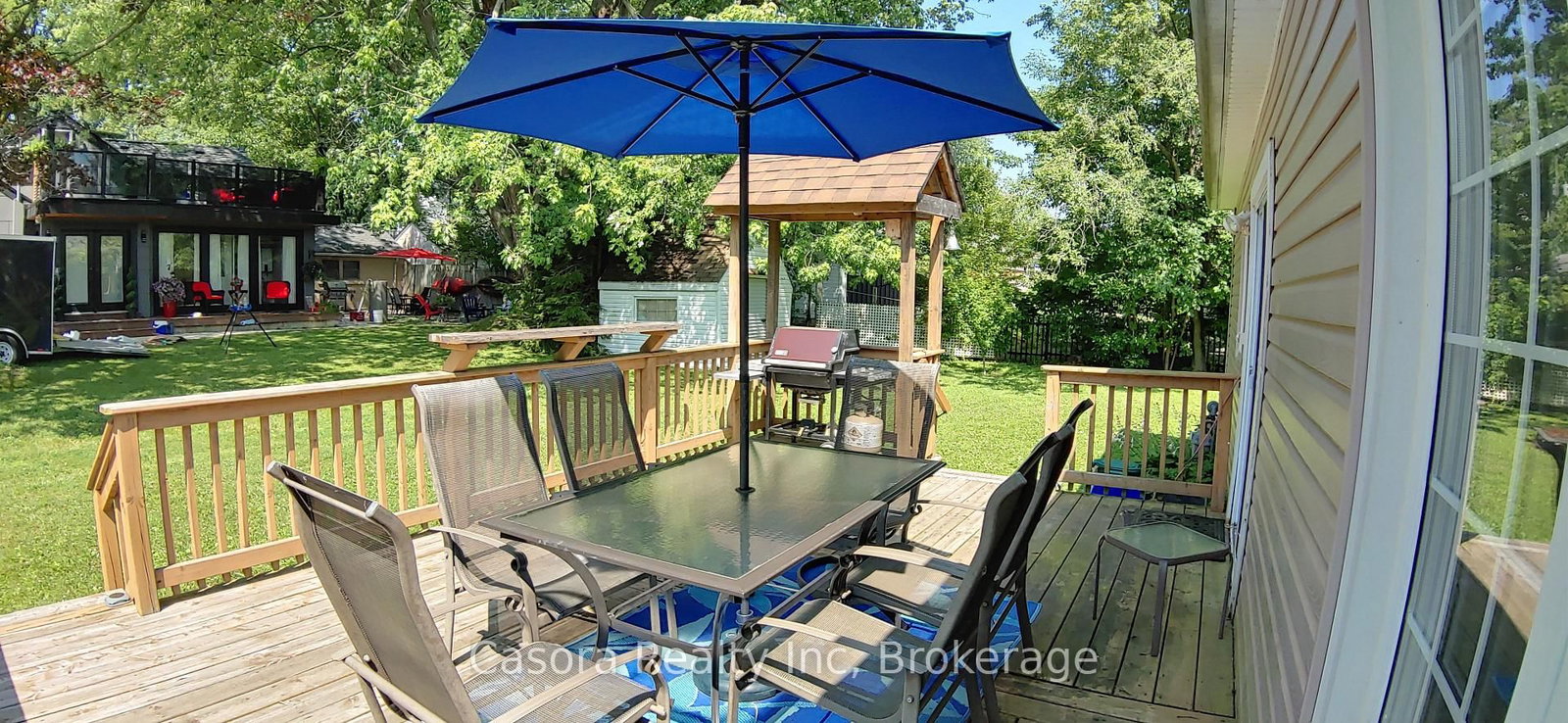 Detached House for sale at 322 Oxford Avenue, Fort Erie, Ontario, L0S 1B0 - Crystal Beach - MLS: X12767374