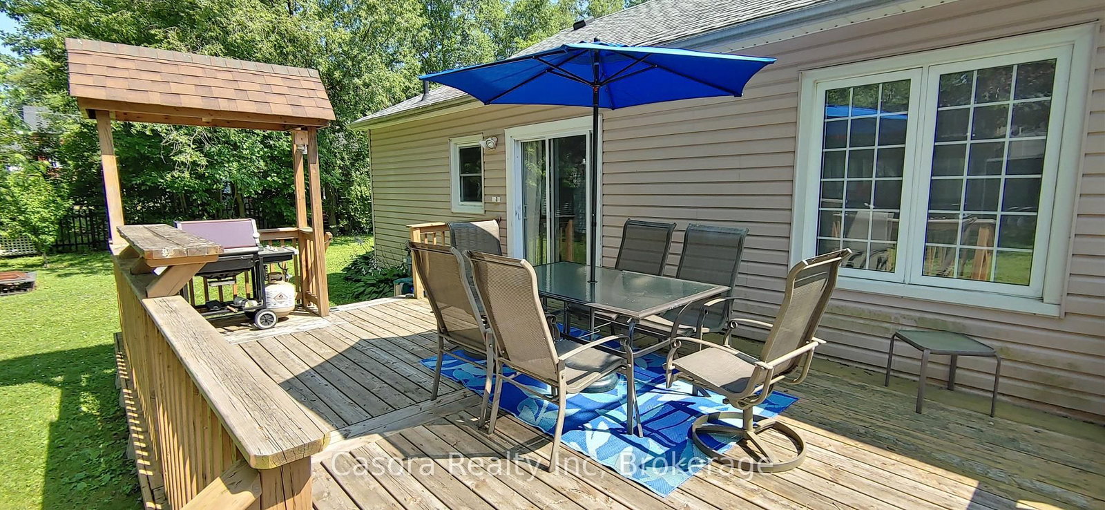 Detached House for sale at 322 Oxford Avenue, Fort Erie, Ontario, L0S 1B0 - Crystal Beach - MLS: X12767374