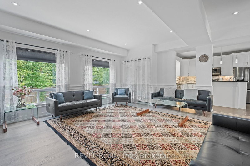 1018 Kerby St, Fort Erie, L2A 0B9 | Image 3