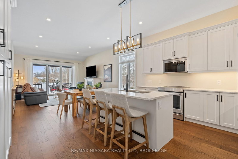 3359 Willguard Crt, Niagara Falls, L2G 0Z9 | Image 3